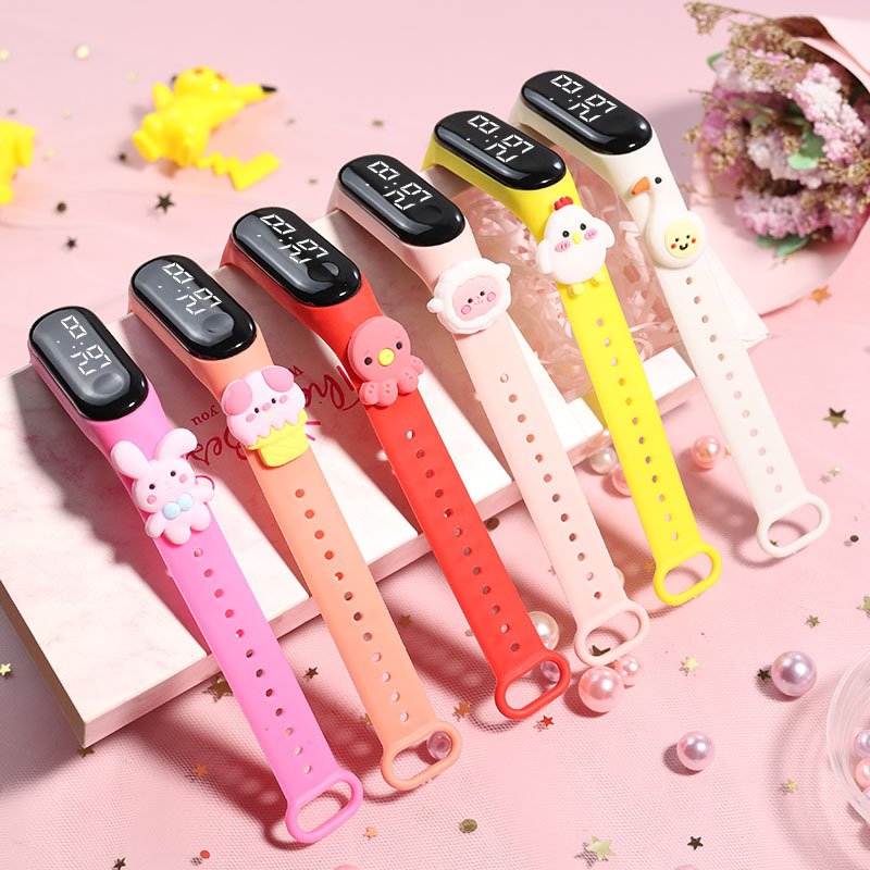 Hot Sale Cartoon Sport Kids Watch High Quality Silicone Wrist Suitable Kids Skin Touchscreen LED Digital Watch